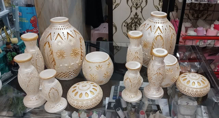 ست کامل ۶تیکه سنگ مصنوعی ترنج دکوری اهرا رو میزی و رو کنسولی مناسب دکور منازل رستوران های سنتی و مهمانسرا ها جهیزیه کادو جاشمعی جا عودی گلدان